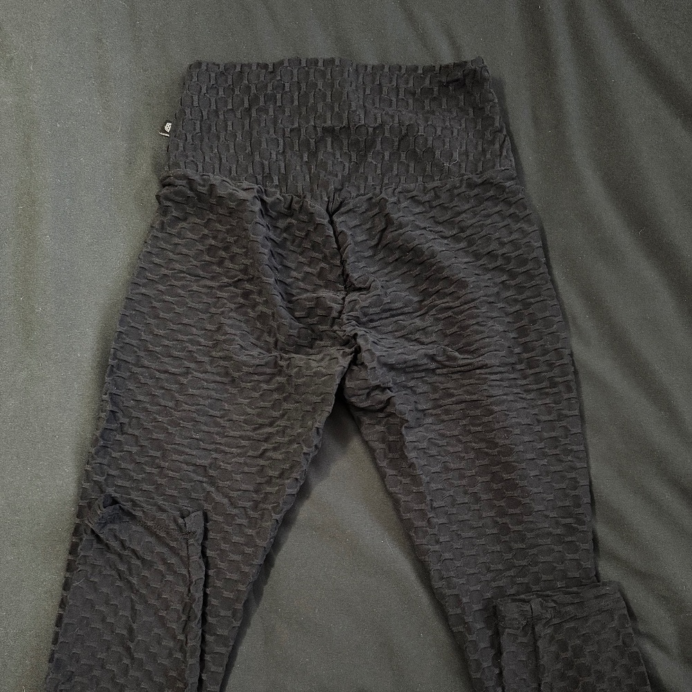 Born Primitive Scrunch leggings